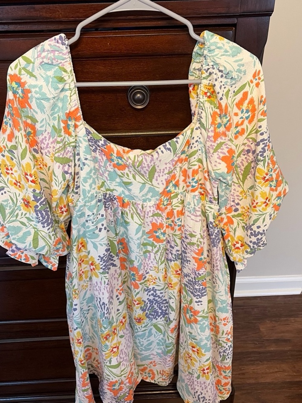 Women’s Floral Puff-Sleeve Top in Multi
